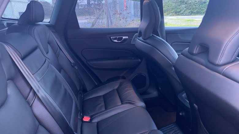 Volvo Xc60 2.0 T8 390 Hybrid Inscription Pro 5dr AWD G tronic Estate